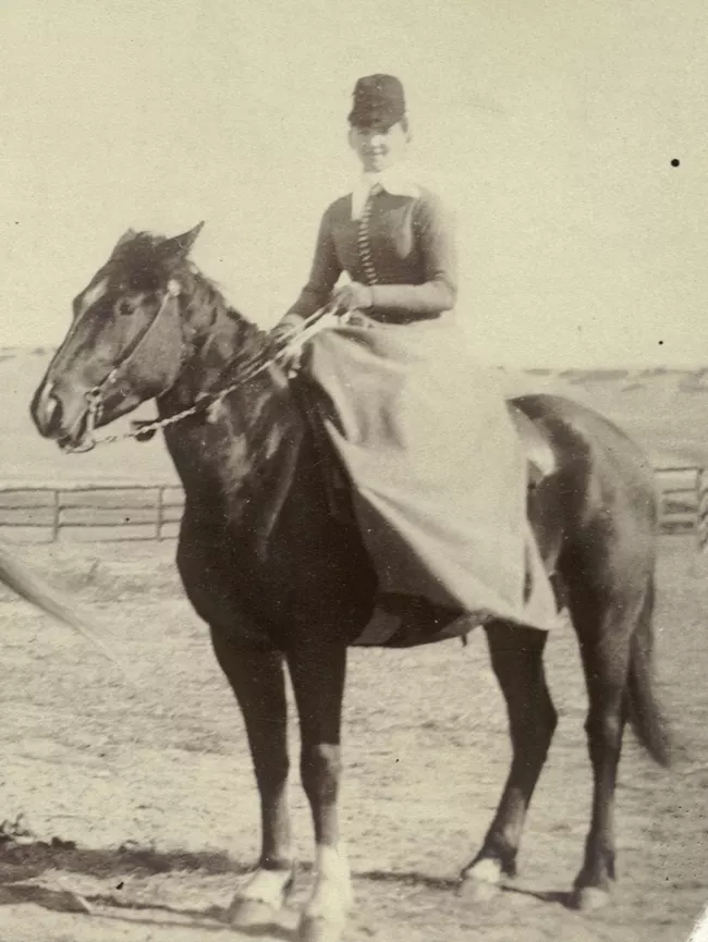 Kate Graham Cook sidesaddle on Billy American Horse